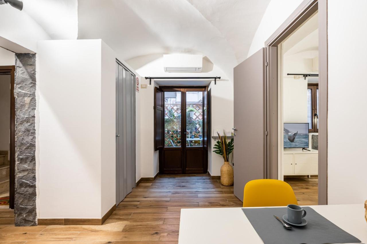 Catania Lovely Apartment Near The Center Bagian luar foto