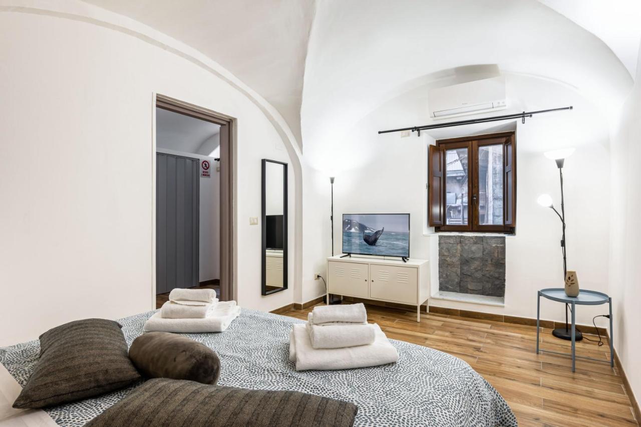 Catania Lovely Apartment Near The Center Bagian luar foto
